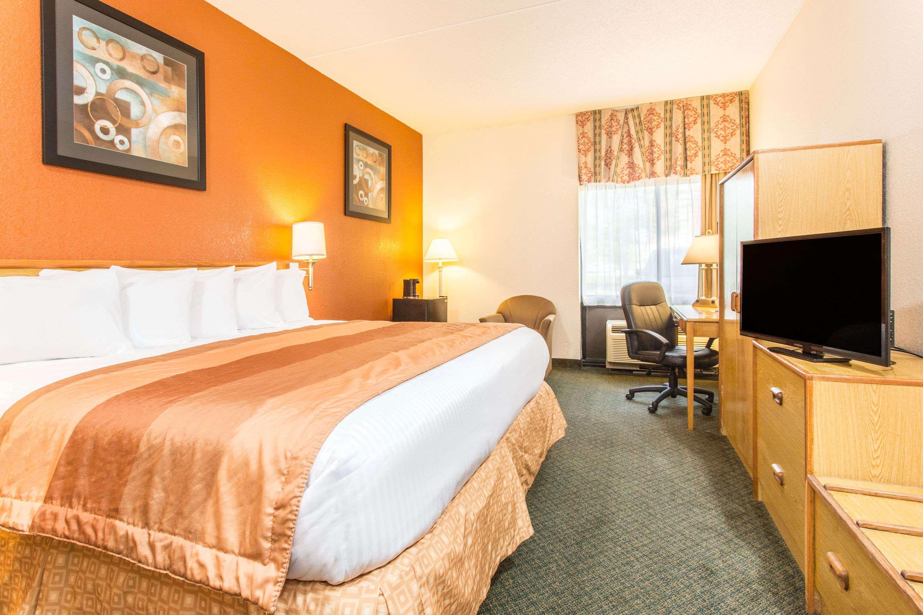Baymont By Wyndham Cincinnati Sharonville Ngoại thất bức ảnh