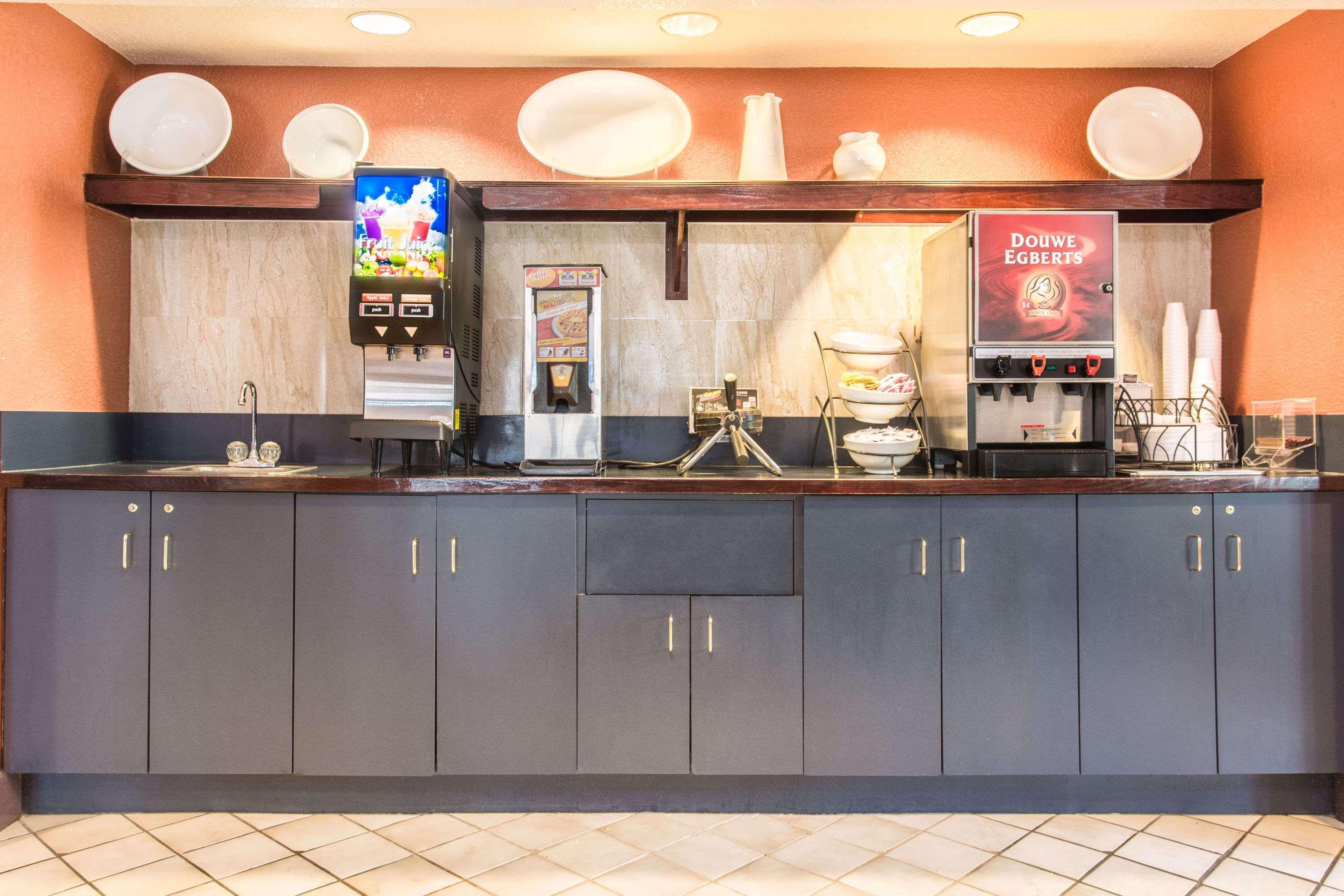 Baymont By Wyndham Cincinnati Sharonville Ngoại thất bức ảnh