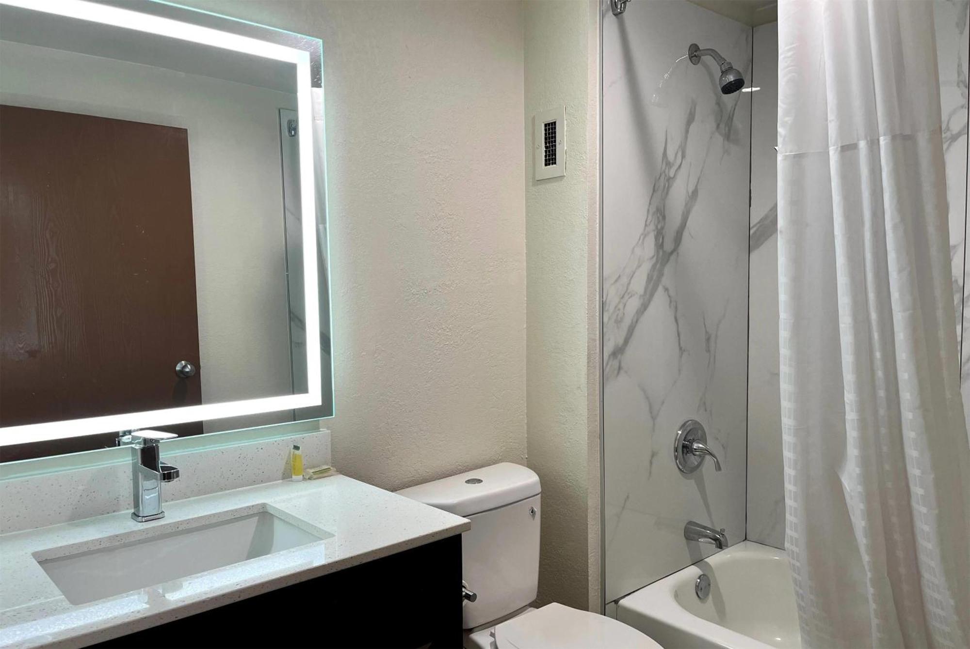 Baymont By Wyndham Cincinnati Sharonville Ngoại thất bức ảnh